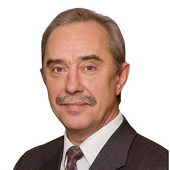 Страхов Владимир Витальевич, офтальмолог