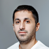 Давитиашвили Денис Рафаилович, стоматолог-ортопед