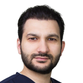 Ахов Андемир Олегович, травматолог-ортопед