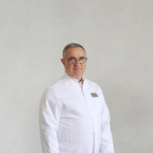 Павлюк Евгений Михайлович, массажист