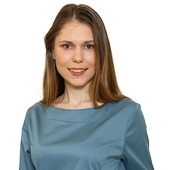 Толстоухова Анастасия Евгеньевна, ортодонт