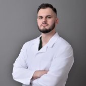 Агафонов Даниил Германович, ортопед