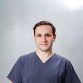 Семенец Павел Павлович, стоматолог-хирург