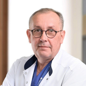 Козак Андрей Романович, торакальный хирург