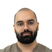 Яхонтов Тимофей Андреевич, пластический хирург