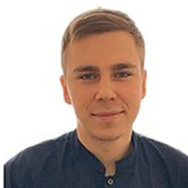 Рогачевский Владимир Игоревич, стоматолог-хирург