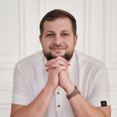 Тарасов Кирилл Юрьевич, стоматолог-хирург