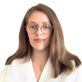 Елистратова Яна Валерьевна, офтальмолог