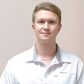 Яковлев Павел Александрович, стоматолог-терапевт