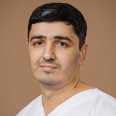 Буттаев Омар Баграмович, стоматолог-терапевт