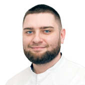 Мишанин Денис Евгеньевич, стоматолог-терапевт