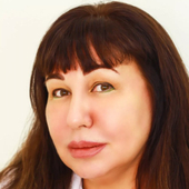 Степанова Елена Николаевна, врач-косметолог