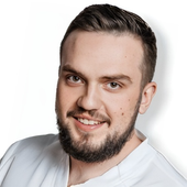 Бурак Максим Владимирович, стоматолог-ортопед