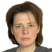 Плошенко Юлия Александровна, стоматолог-терапевт