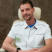 Солопов Арсений Игоревич, уролог