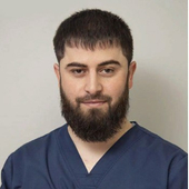 Аккиев Эльяс Даниялович, стоматолог-хирург