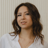 Андриянова Марина Вадимовна, стоматолог-терапевт