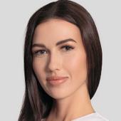 Железнова Яна Алексеевна, врач-косметолог