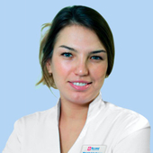 Максимова Алёна Олеговна, стоматолог-хирург