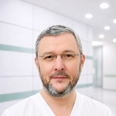 Бедретдинов Динар Жафярович, хирург