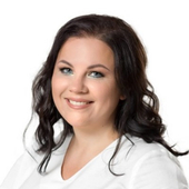 Бурдукова Анна Александровна, детский стоматолог