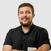 Бородин Алексей Викторович, стоматолог-хирург