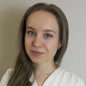 Минаева Ксения Владимировна, врач-косметолог