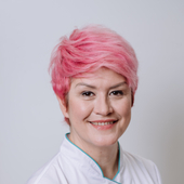 Ревина Каринэ Асатуровна, подолог