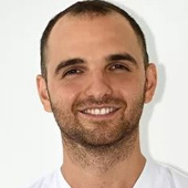 Политов Артур Сергеевич, стоматолог-хирург