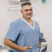 Дмитриев Анатолий Григорьевич, стоматолог-терапевт