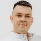 Валеев Руслан Ризович, стоматолог-хирург