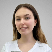 Князева Ксения Дмитриевна, стоматолог-терапевт