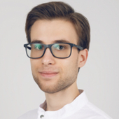 Корунов Кирилл Владиславович, стоматолог-хирург