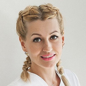 Бурова Анна Владимировна, стоматолог-терапевт