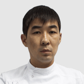 Тыхеев Евгений Алексеевич, стоматолог-терапевт