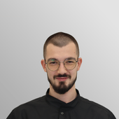 Караев Дзамболат Владимирович, стоматолог-терапевт