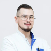 Бороздкин Леонид Леонидович, стоматолог-хирург