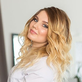 Захарова Анастасия Олеговна, стоматолог-терапевт