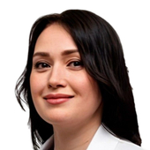 Стольникова Юлия Леонидовна, пластический хирург