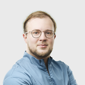 Романовский Кирилл Владимирович, стоматолог-хирург