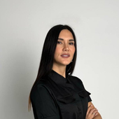 Боголюбова Оксана Мухаммадовна, врач-косметолог