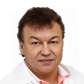 Ильясов Вадим Моисеевич, стоматолог-хирург