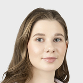 Попова Александра Николаевна, стоматолог-терапевт