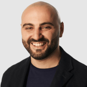 Григорян Арам Артурович, пластический хирург