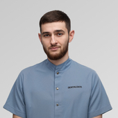 Шогенов Тамерлан Мухамедович, стоматолог-ортопед