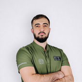 Магомедов Расул Юсупович, стоматолог-терапевт