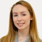 Волкова Диана Романовна, стоматолог-терапевт