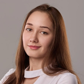 Довиденко Анастасия Ренатовна, стоматолог-терапевт