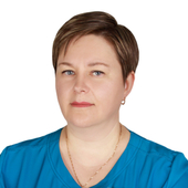 Куприянова Елена Николаевна, стоматолог-хирург