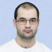 Жерештиев Ислам Анатольевич, стоматолог-терапевт
